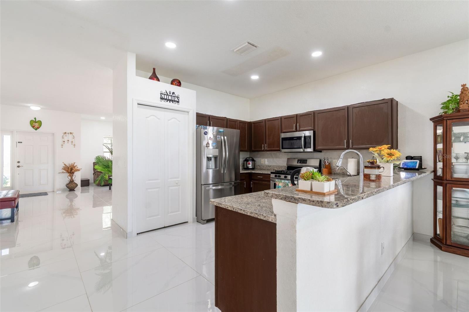 20122 NOB OAK AVE, TAMPA, FL, 33647