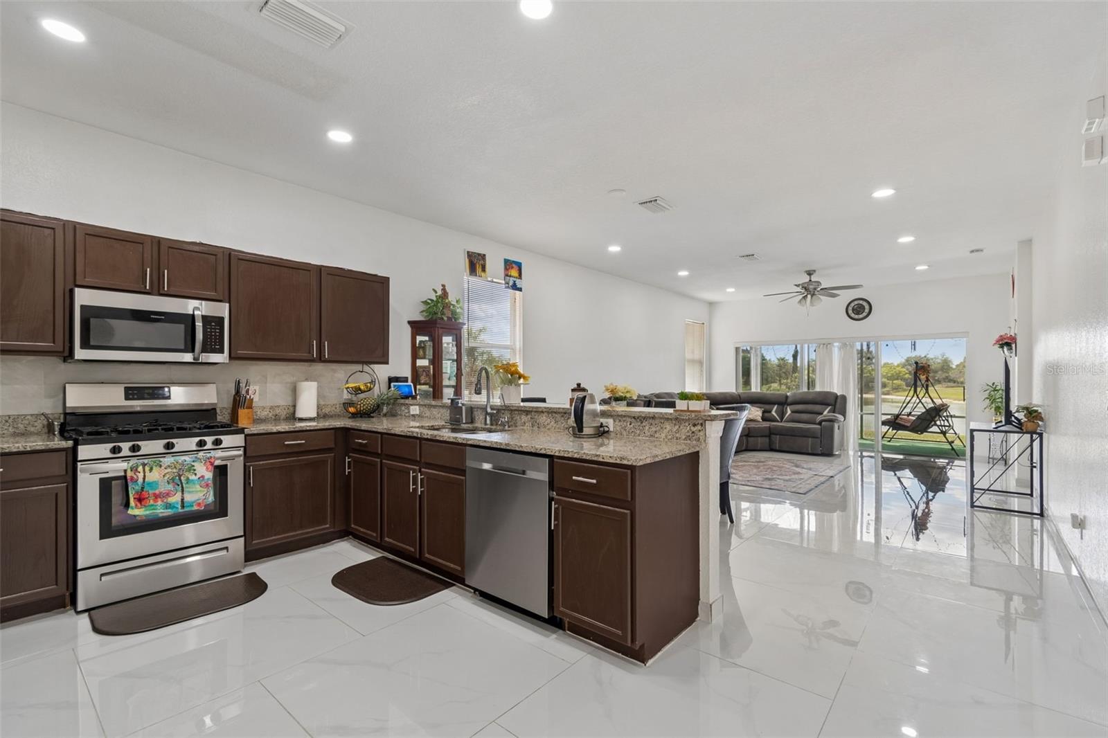 20122 NOB OAK AVE, TAMPA, FL, 33647