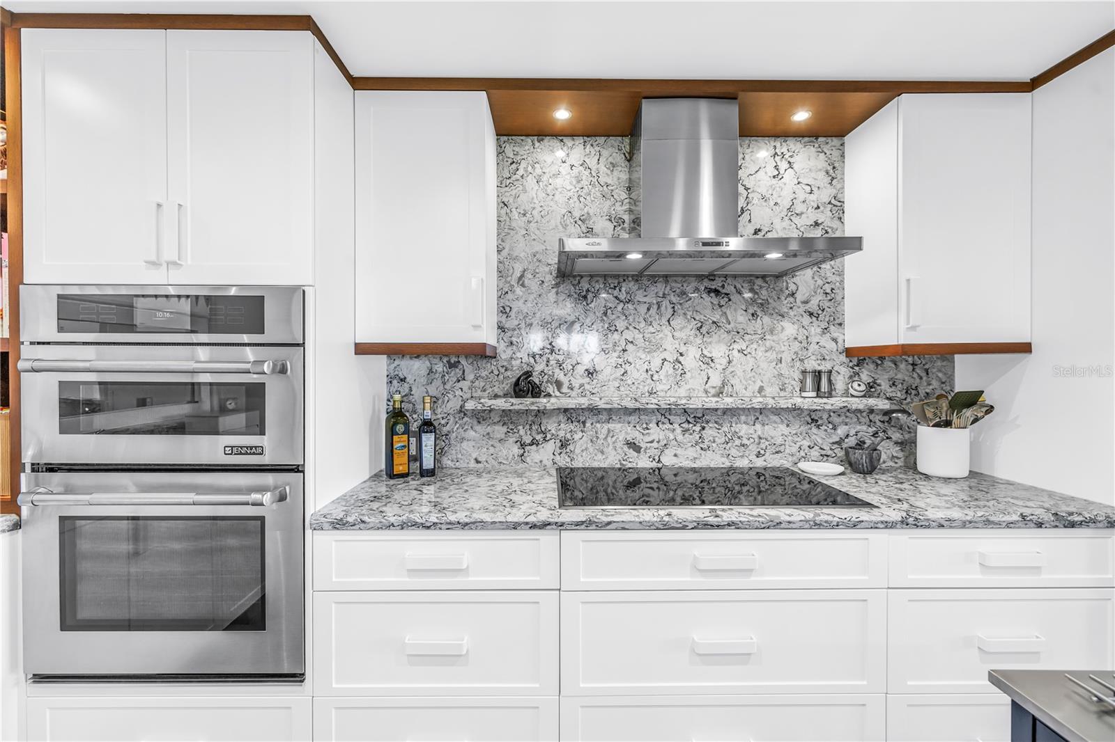 700 BEACH DR NE #708, ST PETERSBURG, FL, 33701