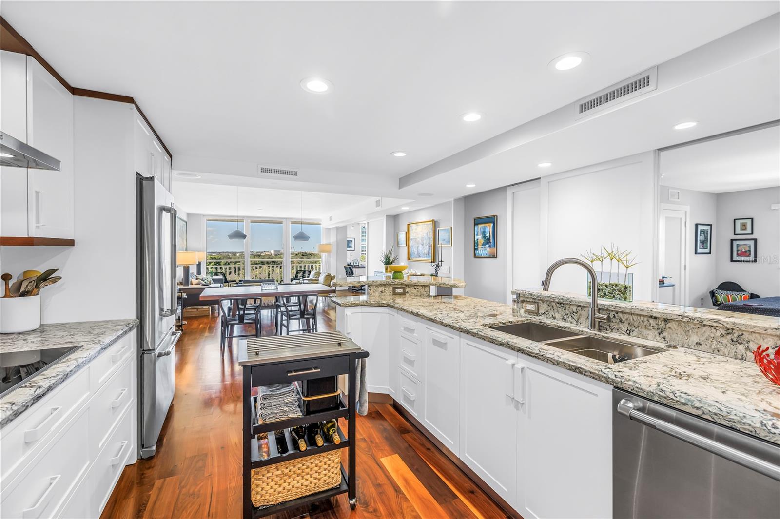 700 BEACH DR NE #708, ST PETERSBURG, FL, 33701