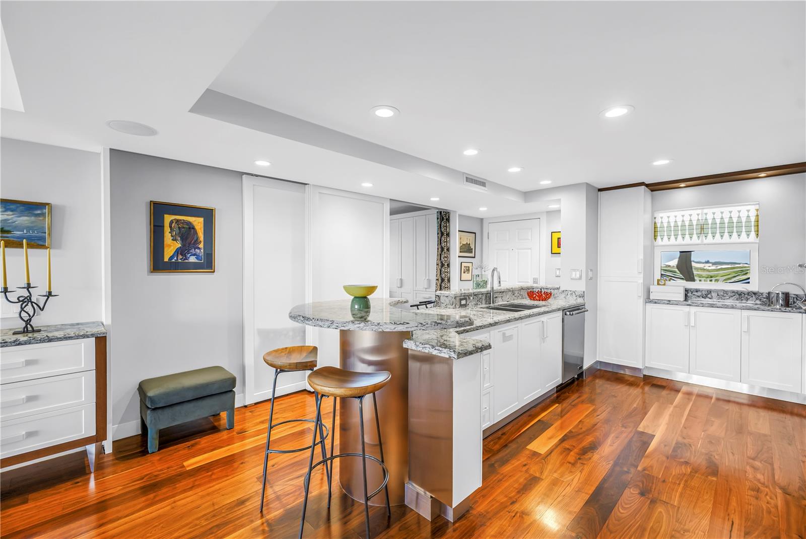 700 BEACH DR NE #708, ST PETERSBURG, FL, 33701