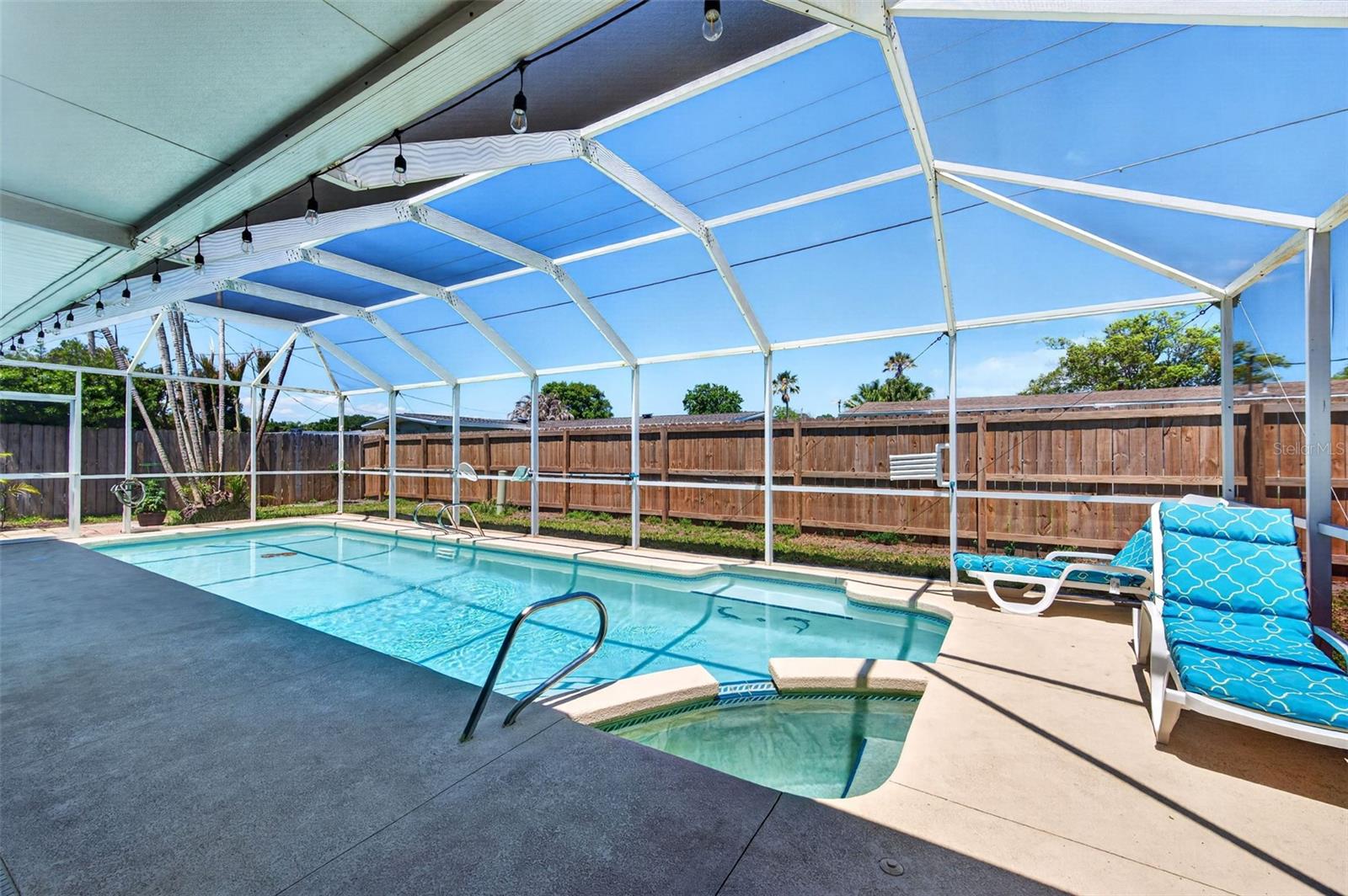 250 PERTH AVE, MERRITT ISLAND, FL, 32953