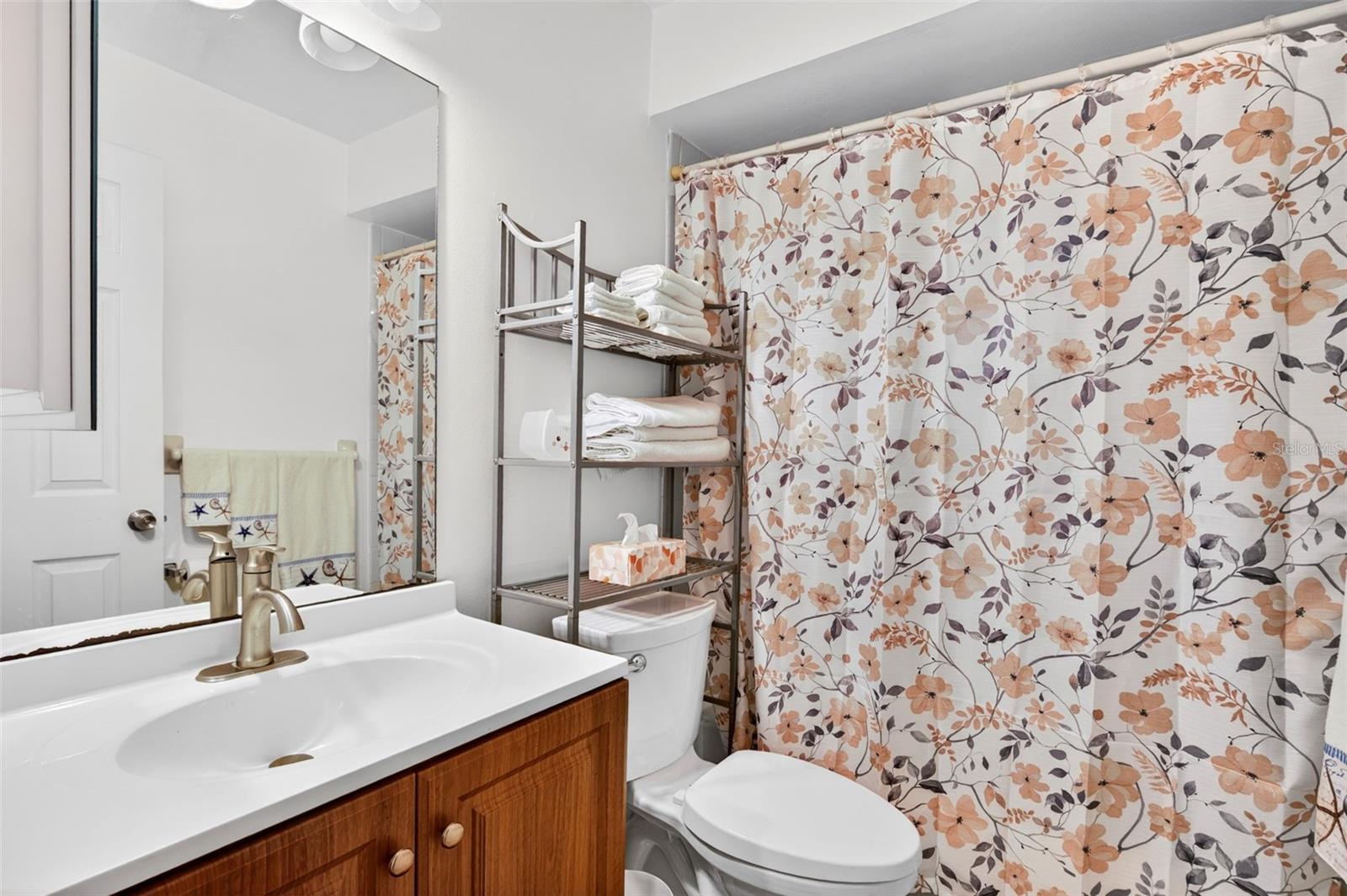 250 PERTH AVE, MERRITT ISLAND, FL, 32953