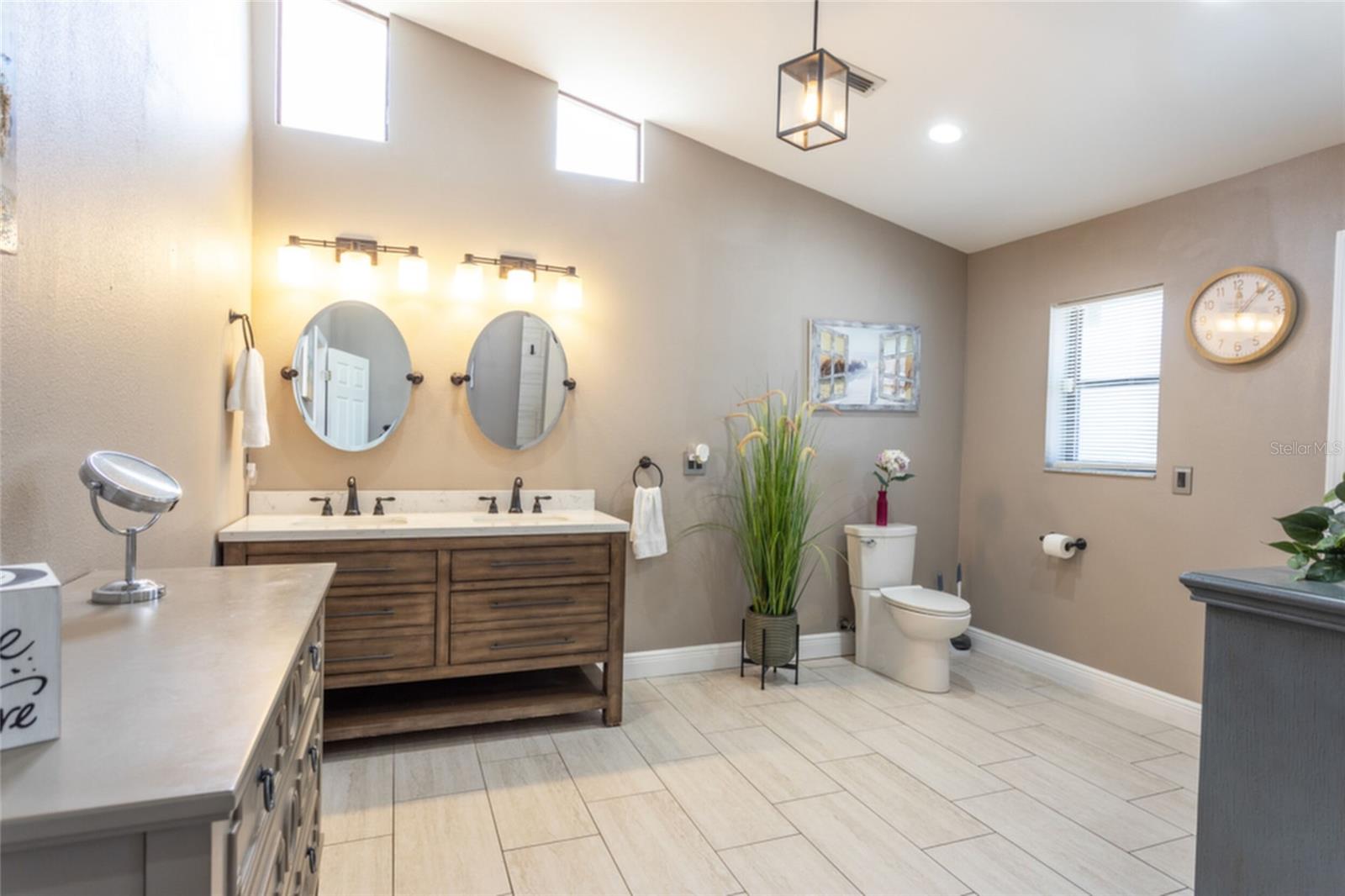 18 CLASSIC CT S, PALM COAST, FL, 32137