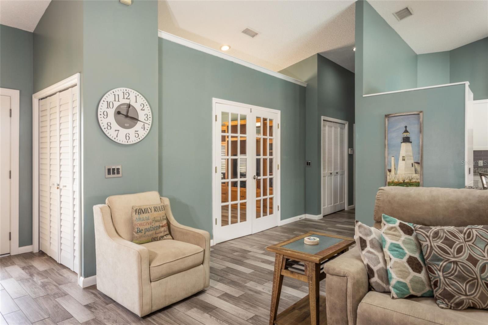 18 CLASSIC CT S, PALM COAST, FL, 32137