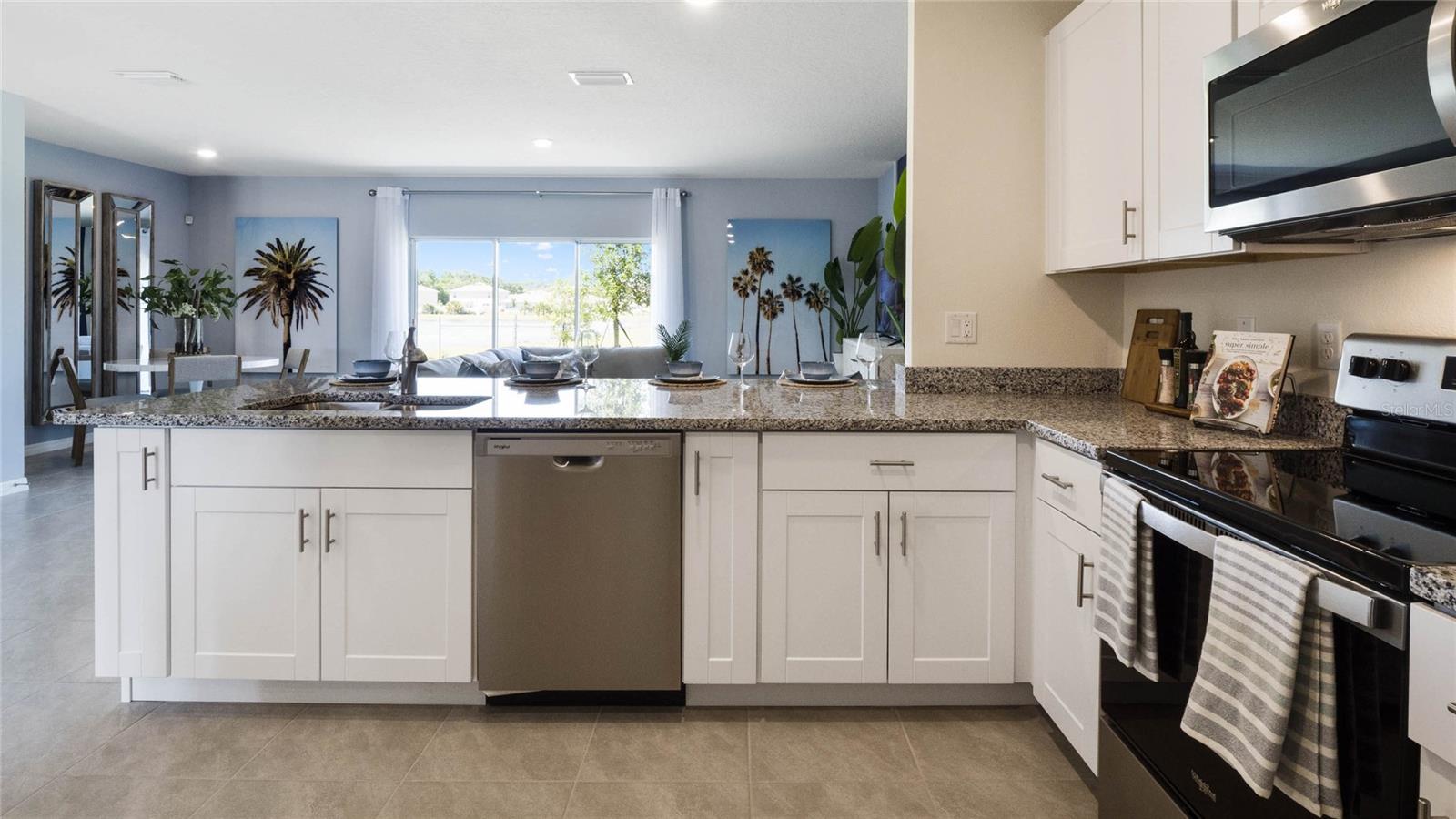 2737 SILVER CANOE DR, EDGEWATER, FL, 32141