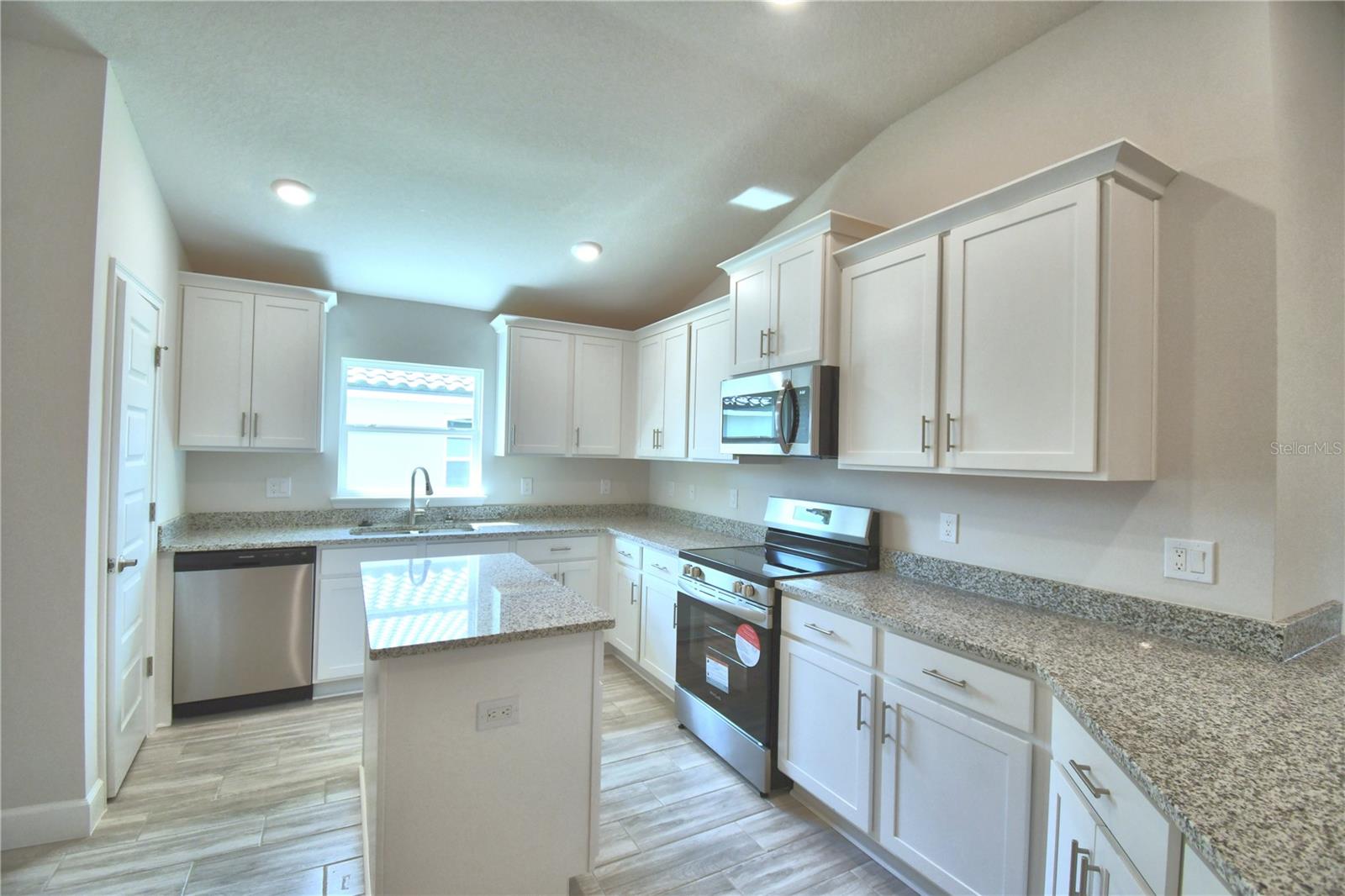 4944 VUE DE LAC PASS, AUBURNDALE, FL, 33823