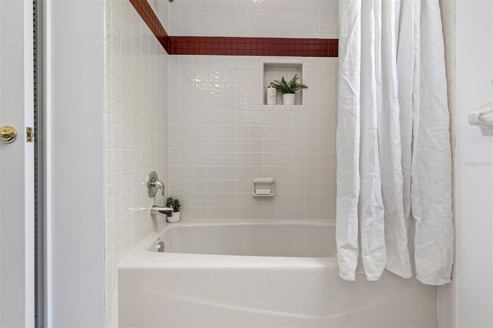 304 LAKE KELL CT, LUTZ, FL, 33549