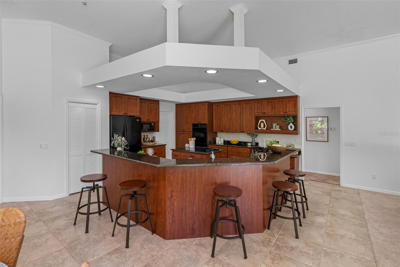 304 LAKE KELL CT, LUTZ, FL, 33549