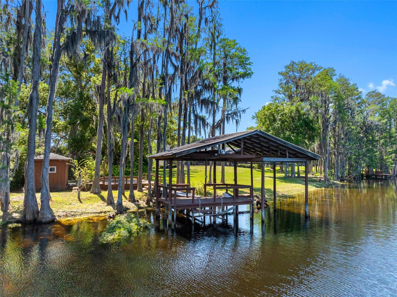 304 LAKE KELL CT, LUTZ, FL, 33549