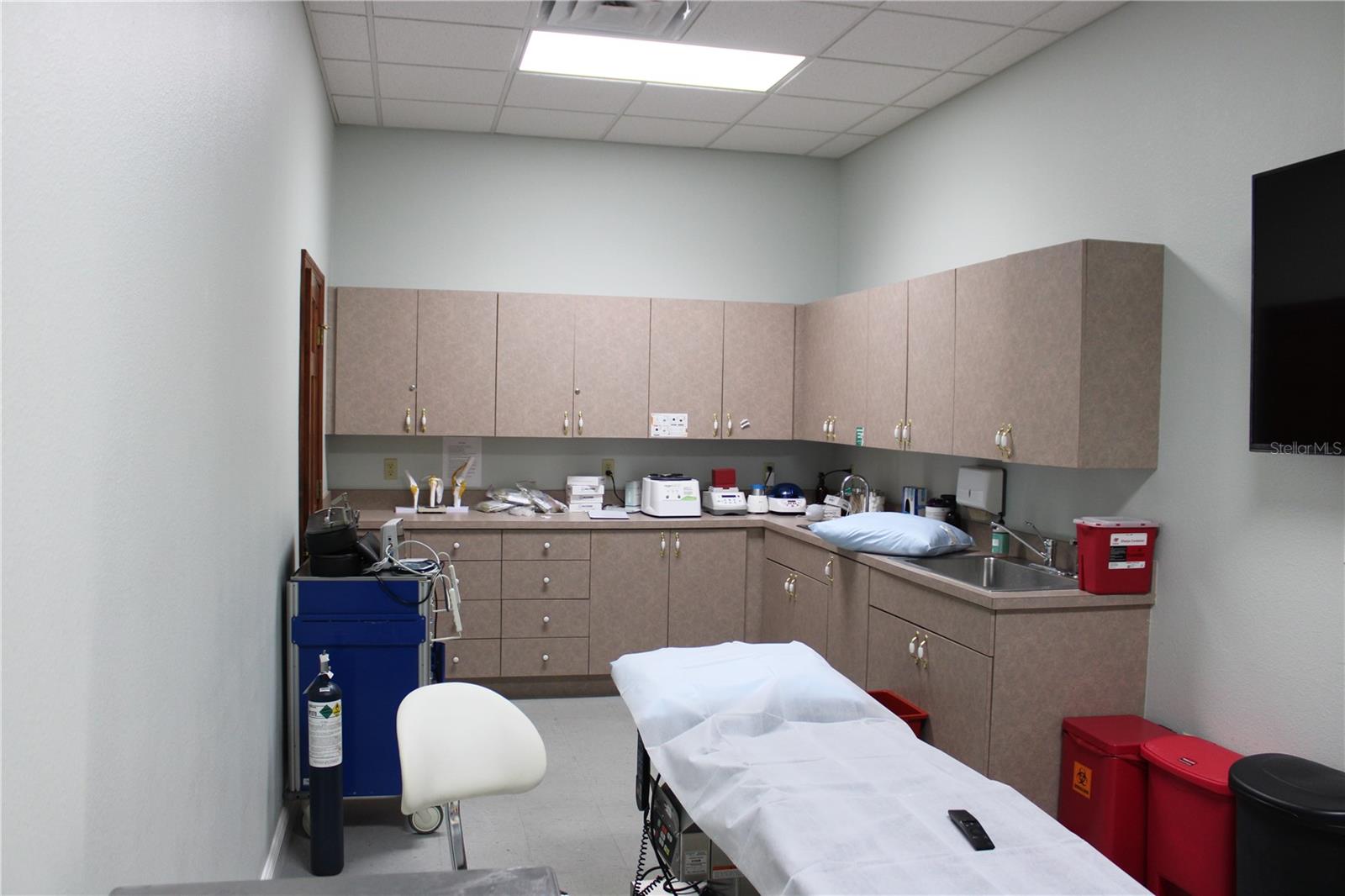 2835 ALT 19 HWY, PALM HARBOR, FL, 34683