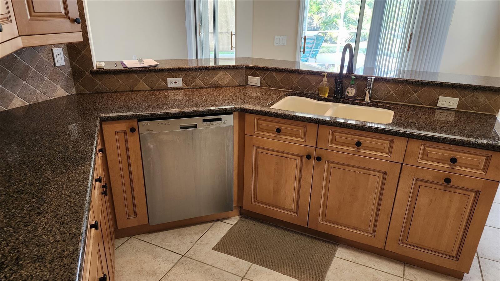 7319 38TH CT E, SARASOTA, FL, 34243