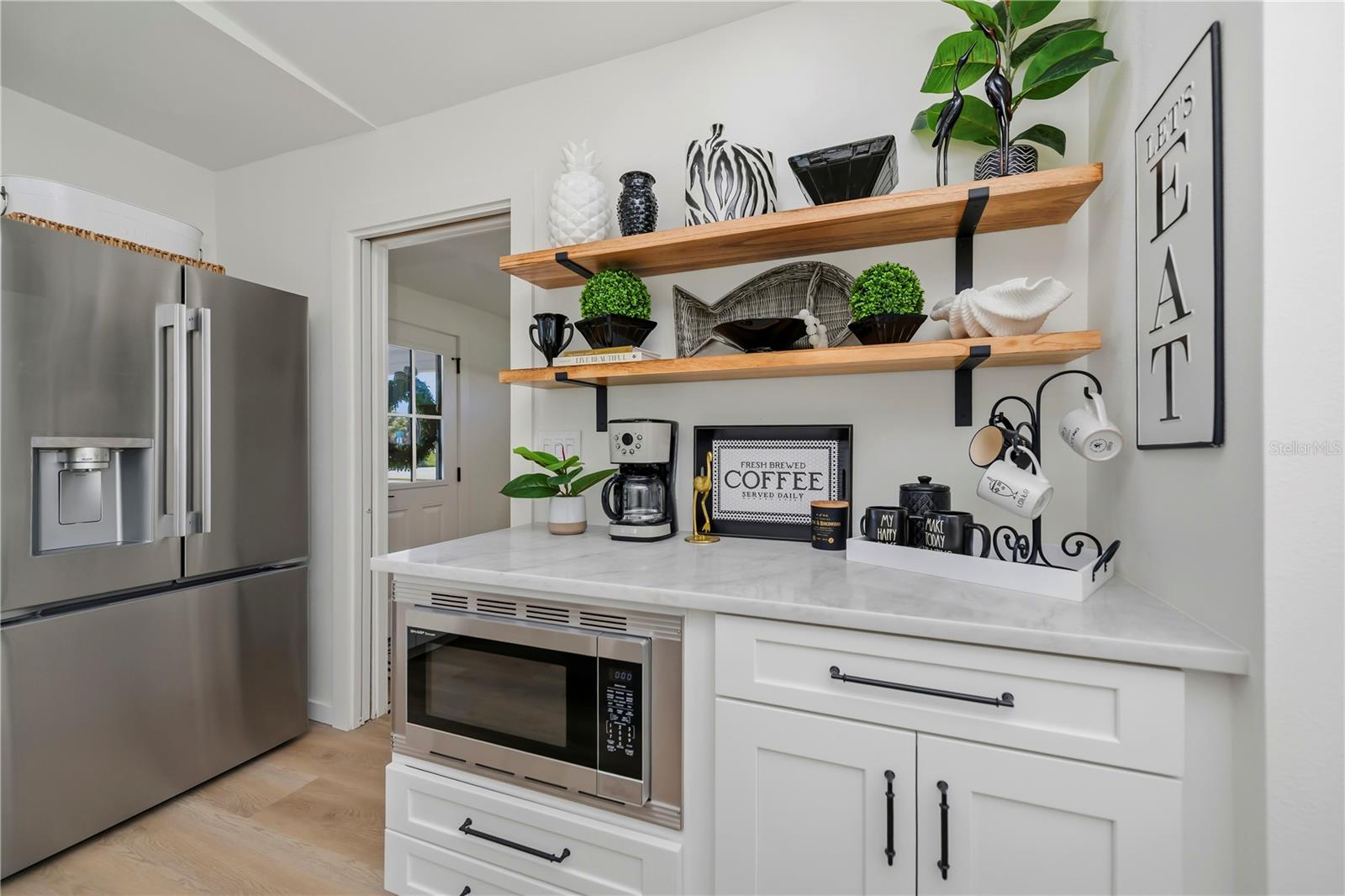 3404 LAKE VIEW BLVD, PORT CHARLOTTE, FL, 33948