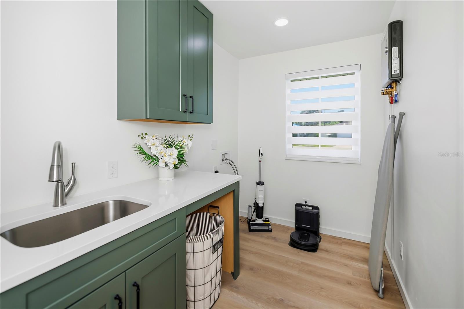 3404 LAKE VIEW BLVD, PORT CHARLOTTE, FL, 33948