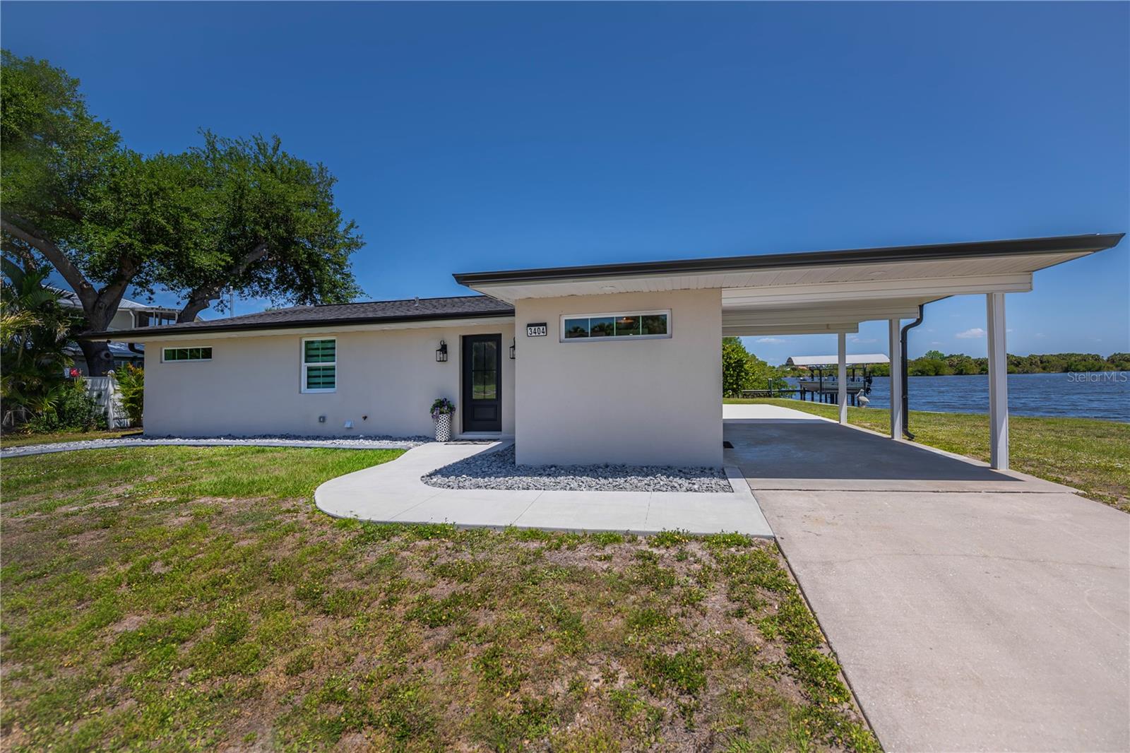 3404 LAKE VIEW BLVD, PORT CHARLOTTE, FL, 33948