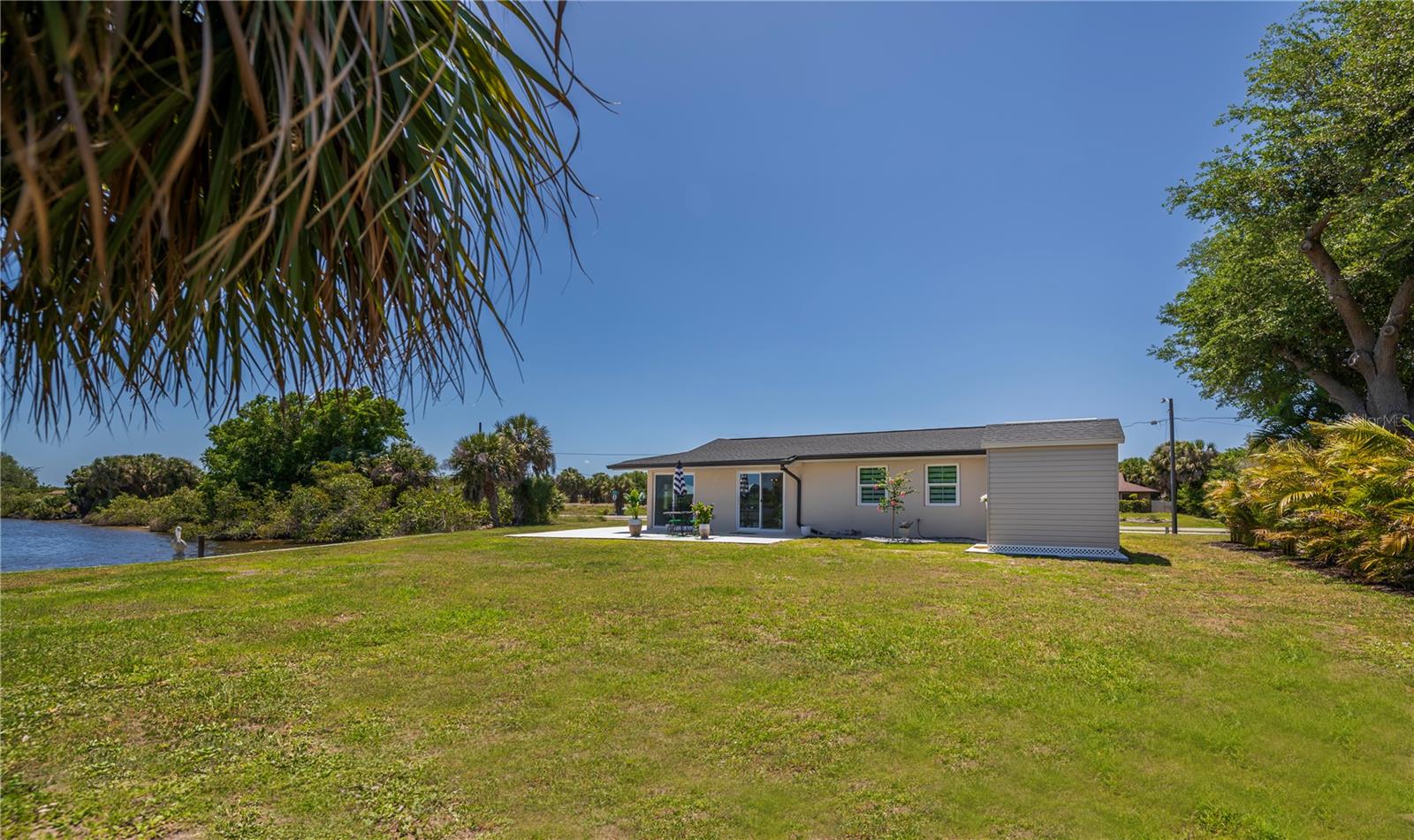 3404 LAKE VIEW BLVD, PORT CHARLOTTE, FL, 33948