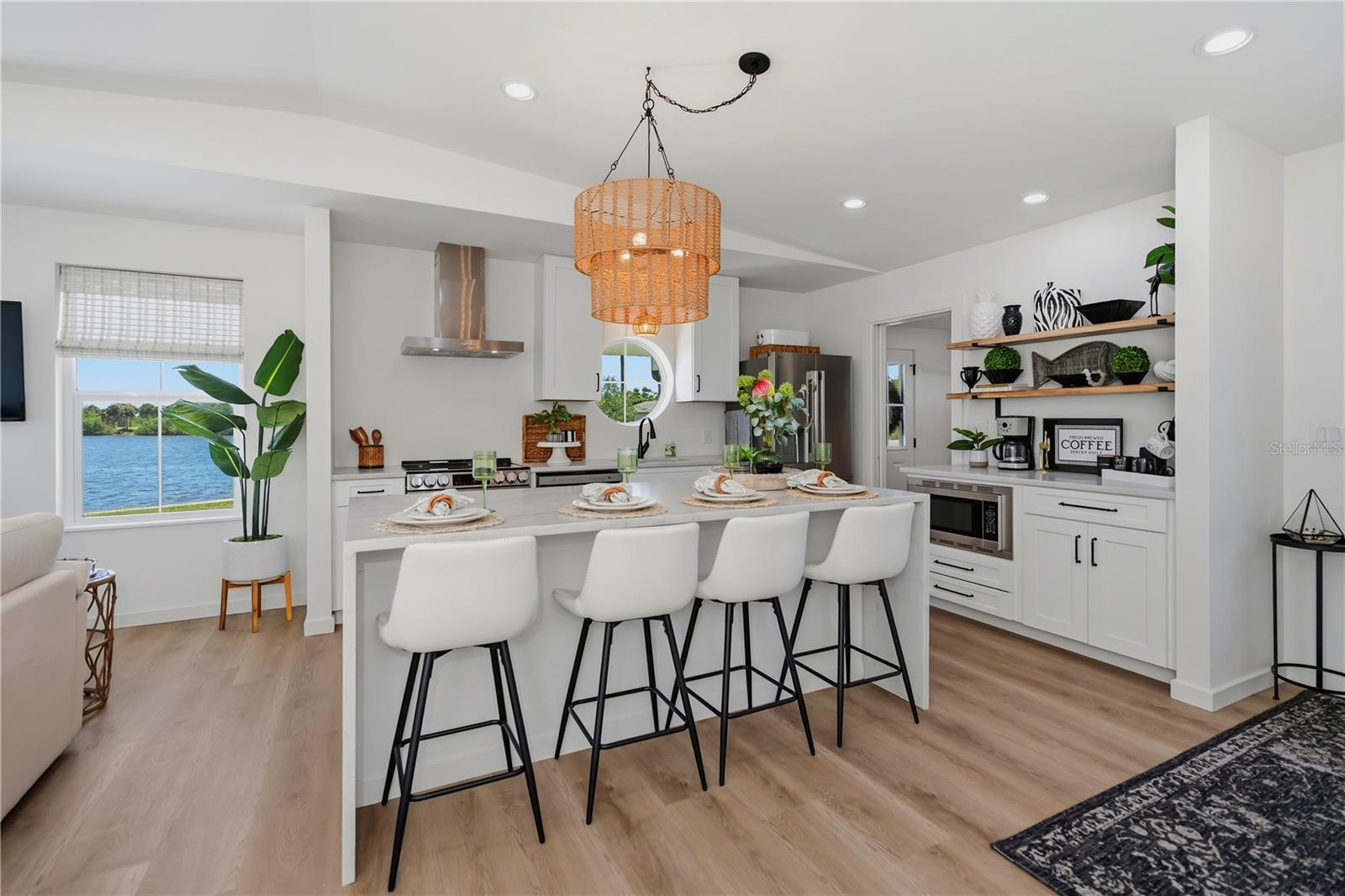 3404 LAKE VIEW BLVD, PORT CHARLOTTE, FL, 33948