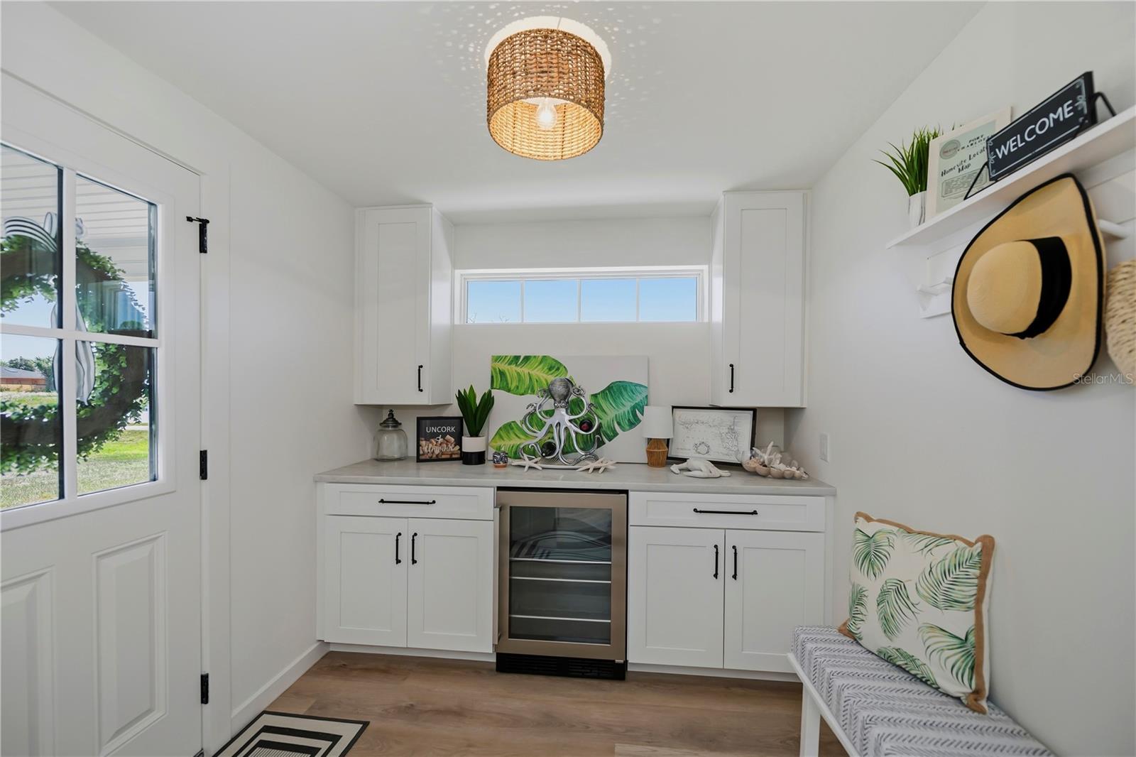 3404 LAKE VIEW BLVD, PORT CHARLOTTE, FL, 33948