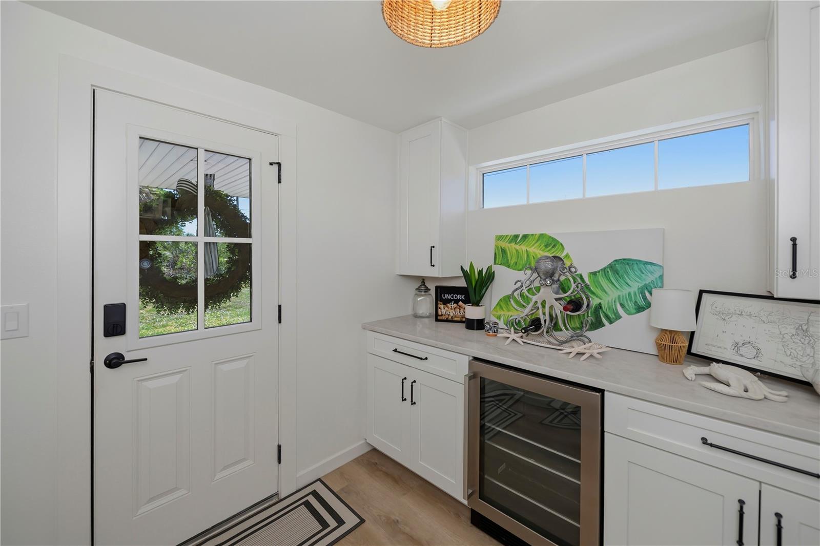 3404 LAKE VIEW BLVD, PORT CHARLOTTE, FL, 33948