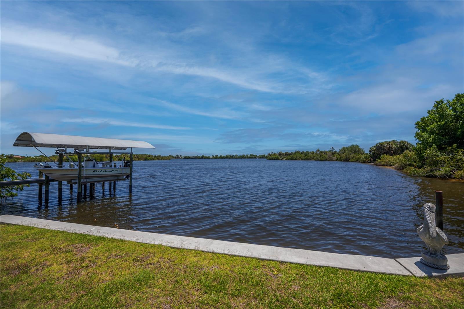 3404 LAKE VIEW BLVD, PORT CHARLOTTE, FL, 33948