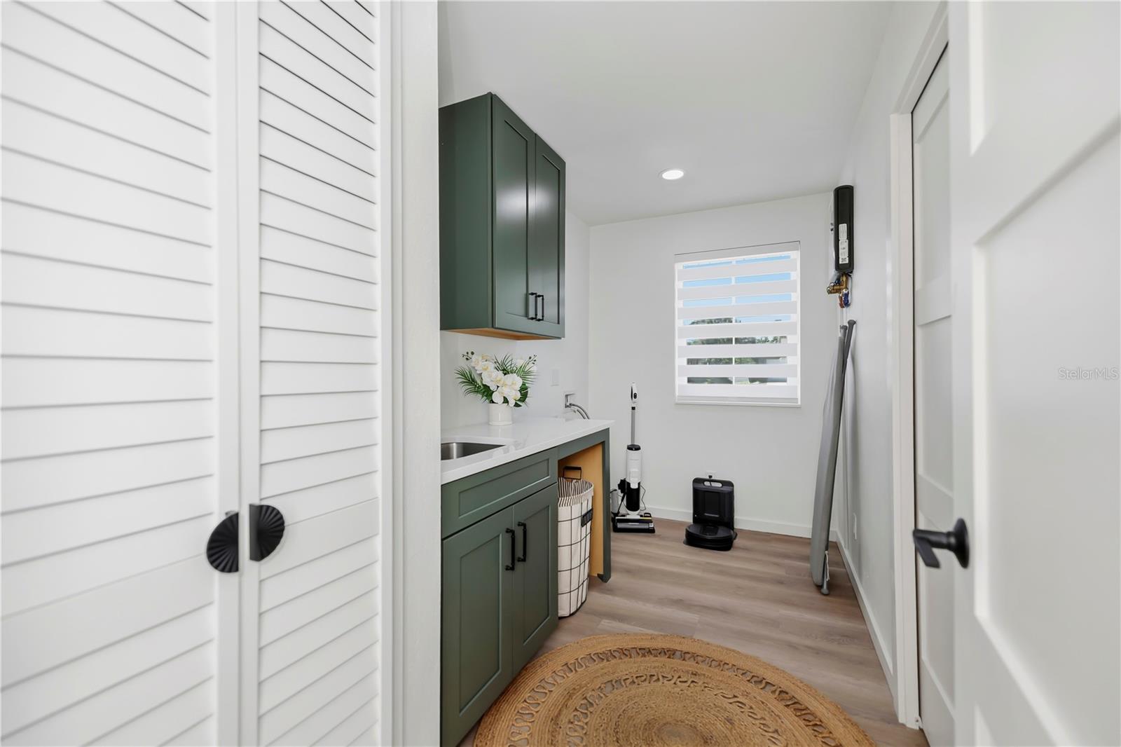 3404 LAKE VIEW BLVD, PORT CHARLOTTE, FL, 33948