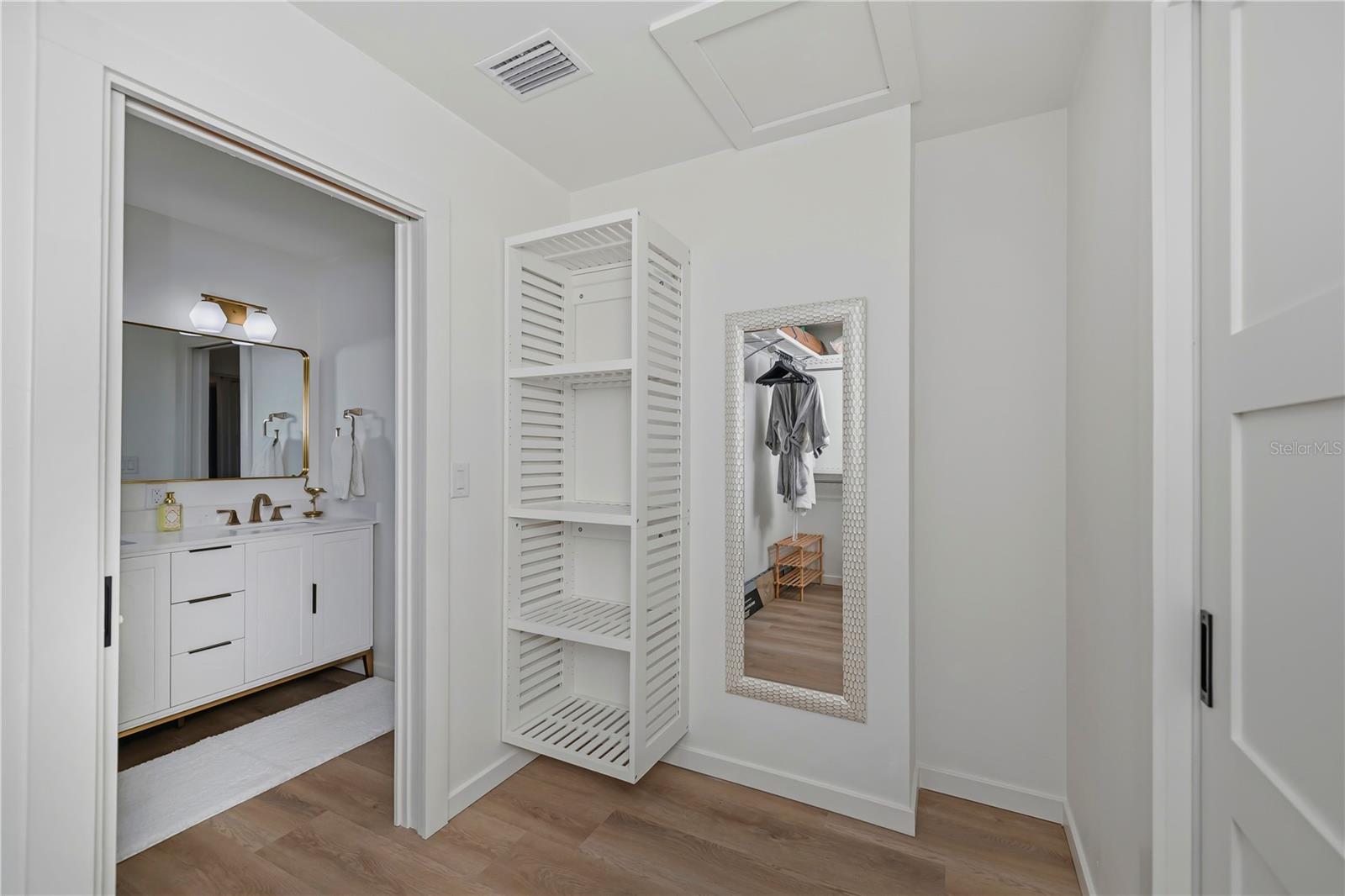 3404 LAKE VIEW BLVD, PORT CHARLOTTE, FL, 33948