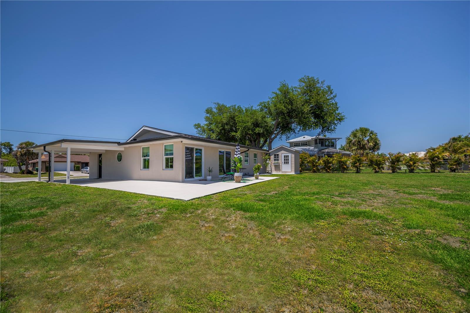 3404 LAKE VIEW BLVD, PORT CHARLOTTE, FL, 33948