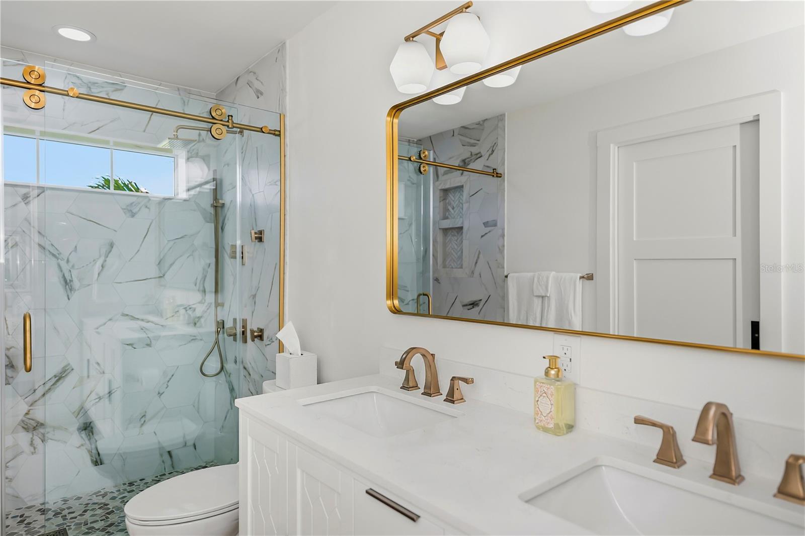 3404 LAKE VIEW BLVD, PORT CHARLOTTE, FL, 33948