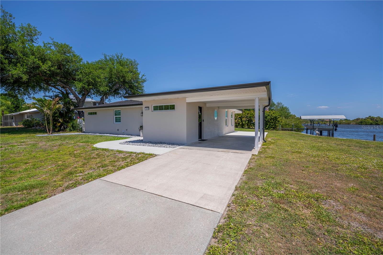 3404 LAKE VIEW BLVD, PORT CHARLOTTE, FL, 33948