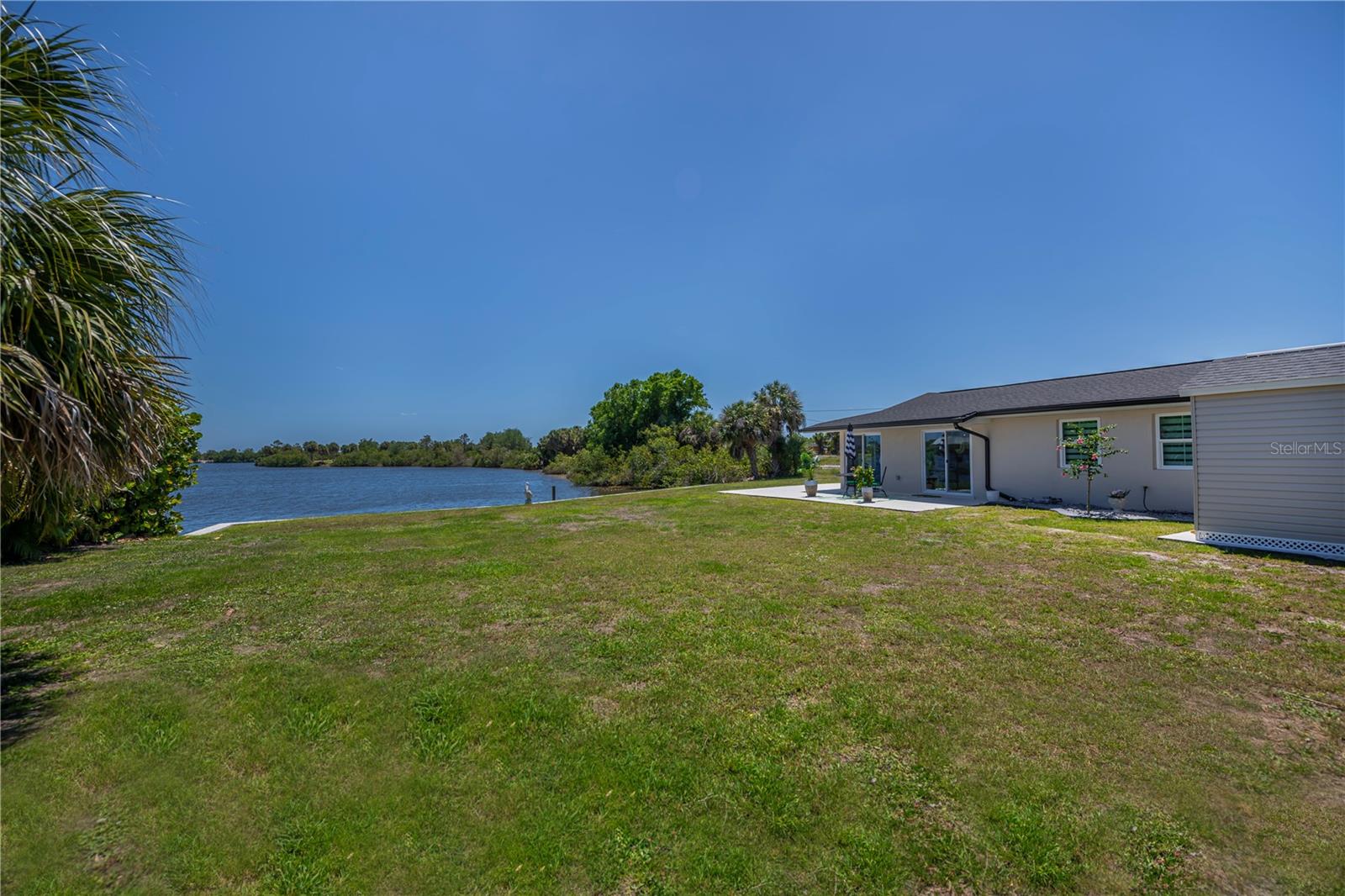 3404 LAKE VIEW BLVD, PORT CHARLOTTE, FL, 33948