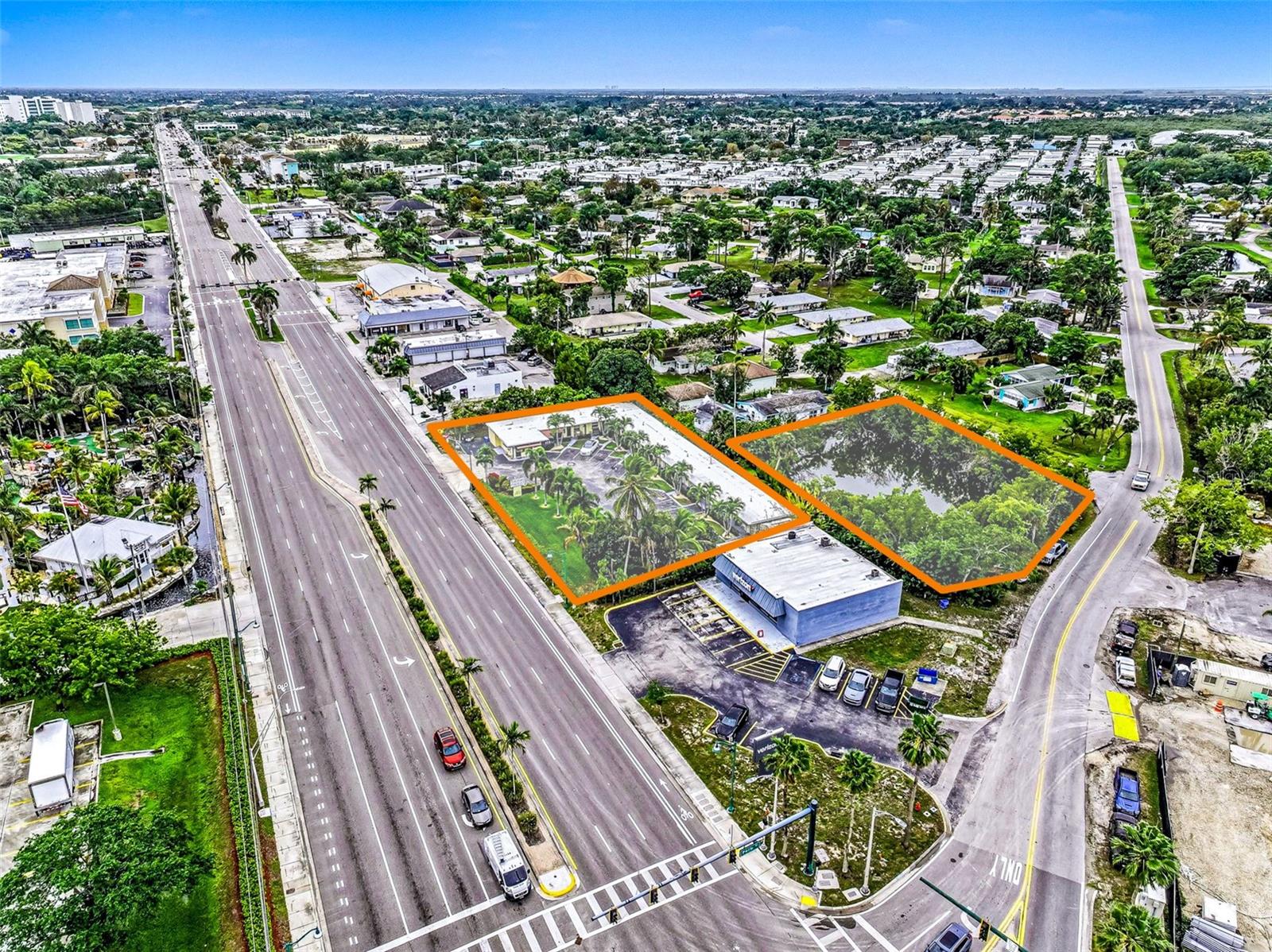 2164 TAMIAMI TRL E, NAPLES, FL, 34112