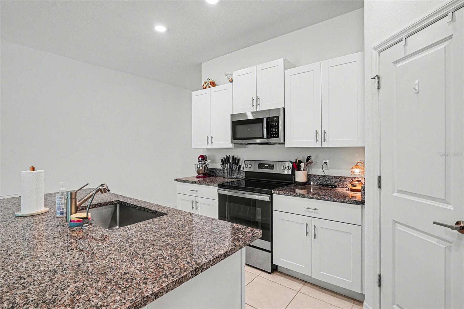 1863 YELLOW TRL, LAKELAND, FL, 33801