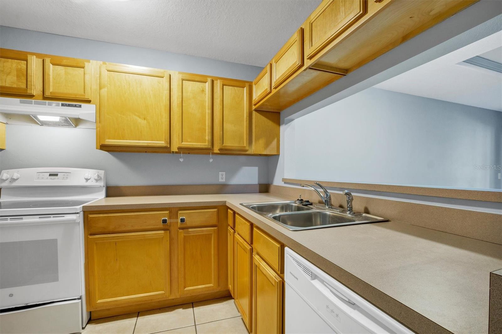 323 ORANGE BLOSSOM DR #323, WINTER HAVEN, FL, 33880