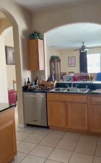 18137 NASSAU POINT DR, TAMPA, FL, 33647