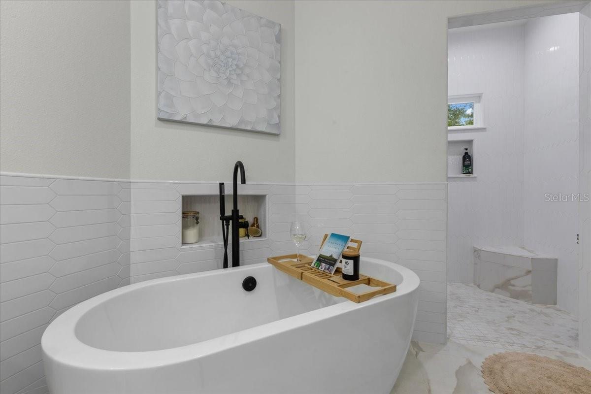 9061 KATHERINE WAY, FANNING SPRINGS, FL, 32693