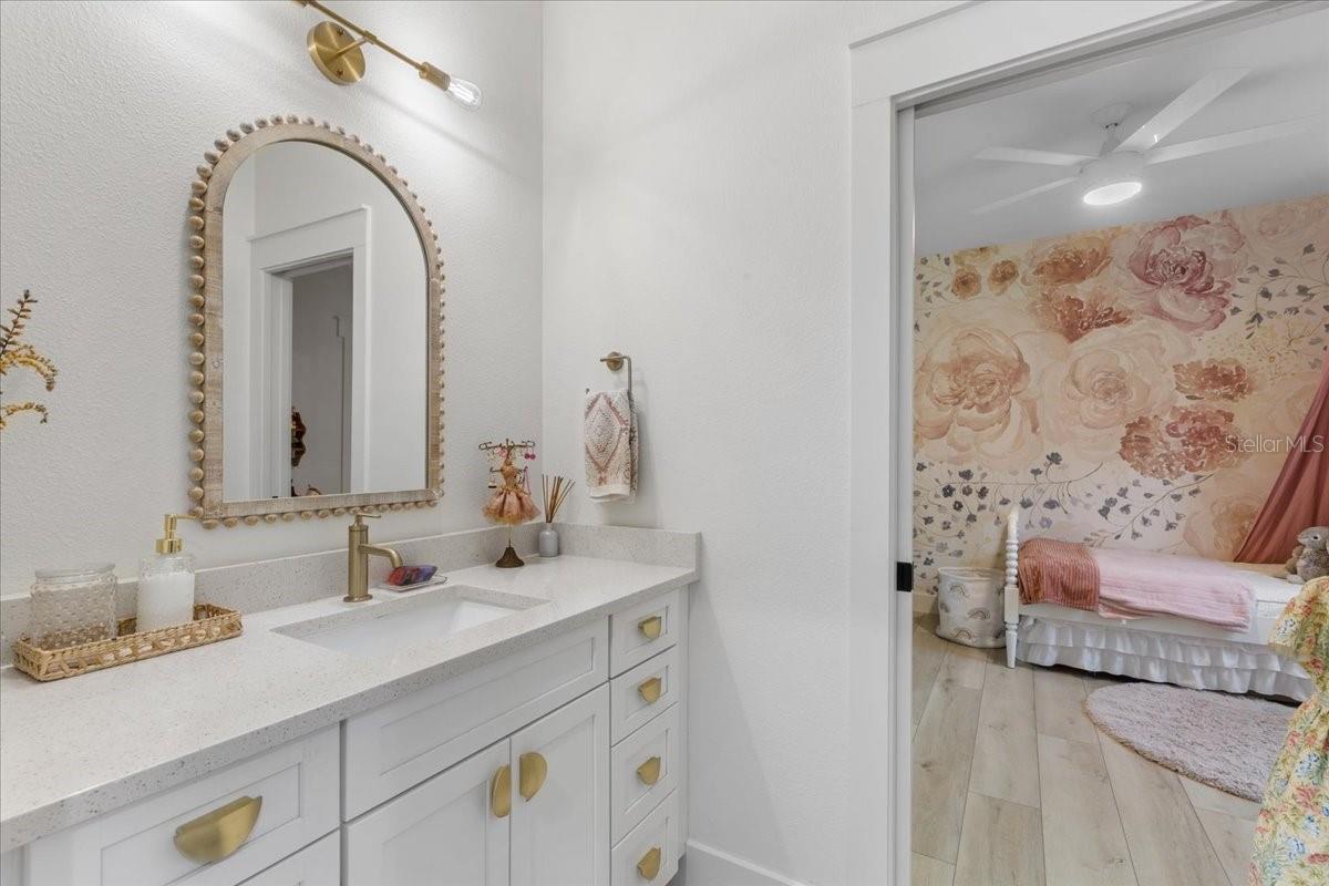 9061 KATHERINE WAY, FANNING SPRINGS, FL, 32693