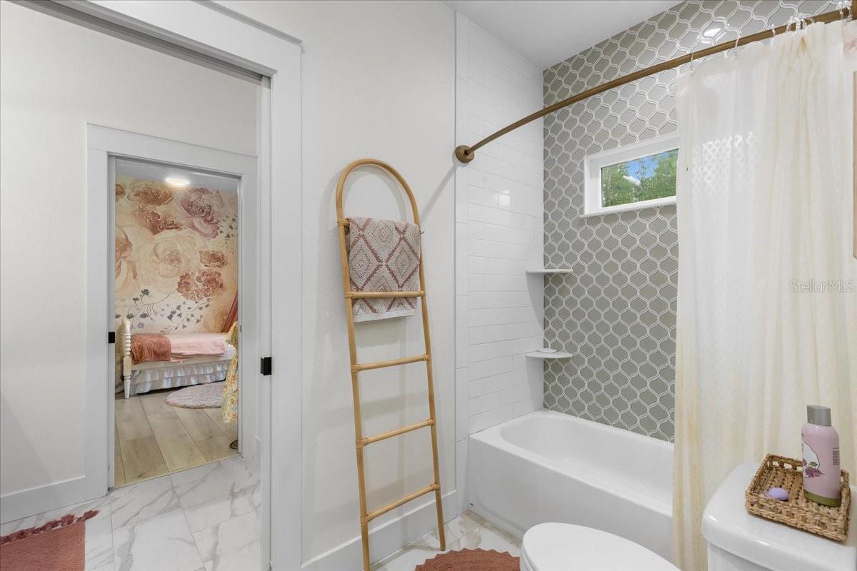 9061 KATHERINE WAY, FANNING SPRINGS, FL, 32693