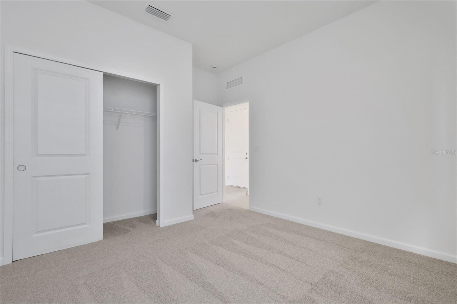 10693 NW SUNCREST LOOP, PORT ST LUCIE, FL, 34987