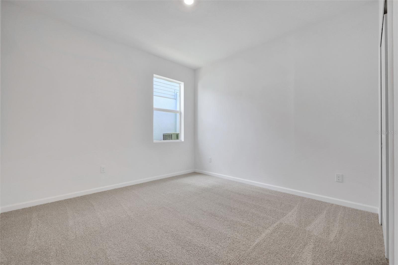 10693 NW SUNCREST LOOP, PORT ST LUCIE, FL, 34987