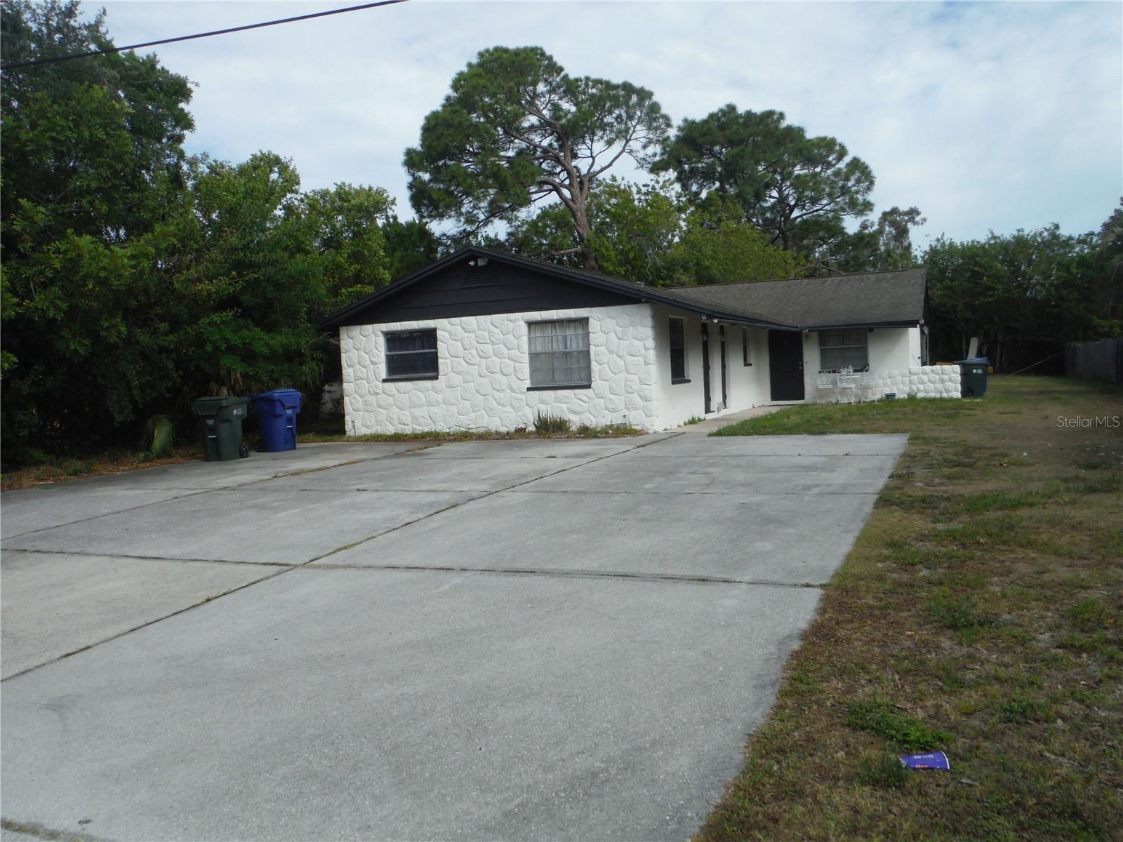 118 LAKE AVE SE, LARGO, FL, 33771