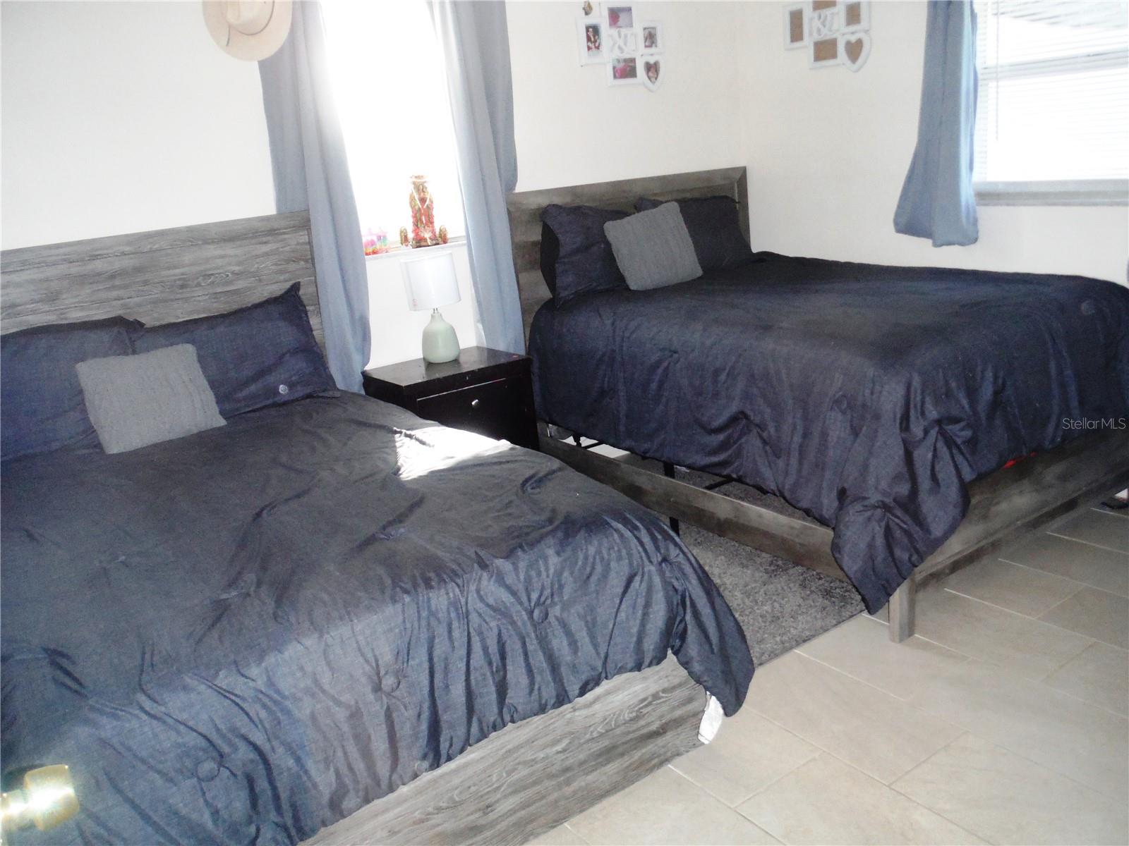 118 LAKE AVE SE, LARGO, FL, 33771