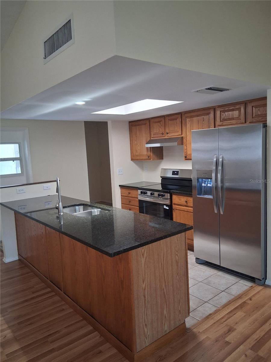 11856 69TH WAY, LARGO, FL, 33773