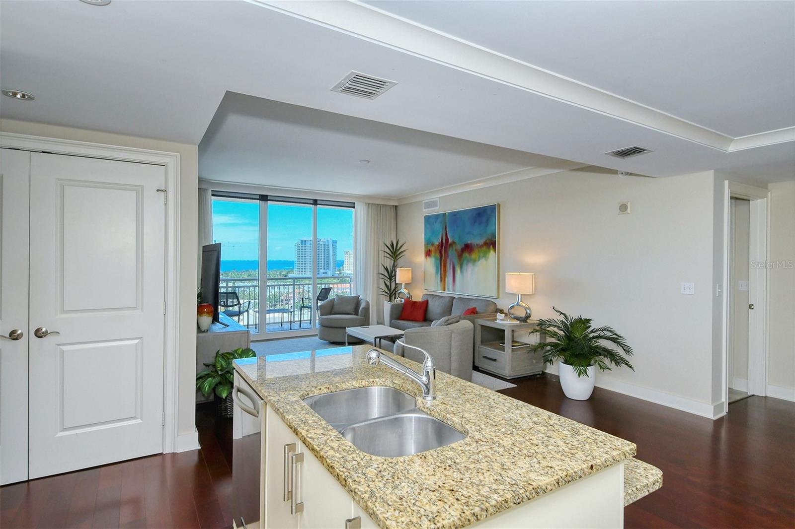 1350 MAIN ST #1202, SARASOTA, FL, 34236