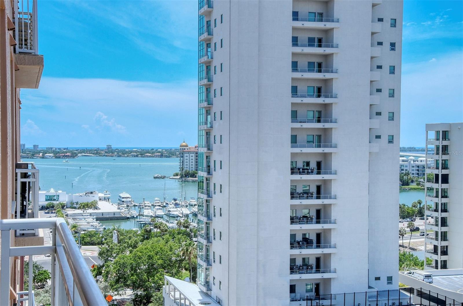 1350 MAIN ST #1202, SARASOTA, FL, 34236