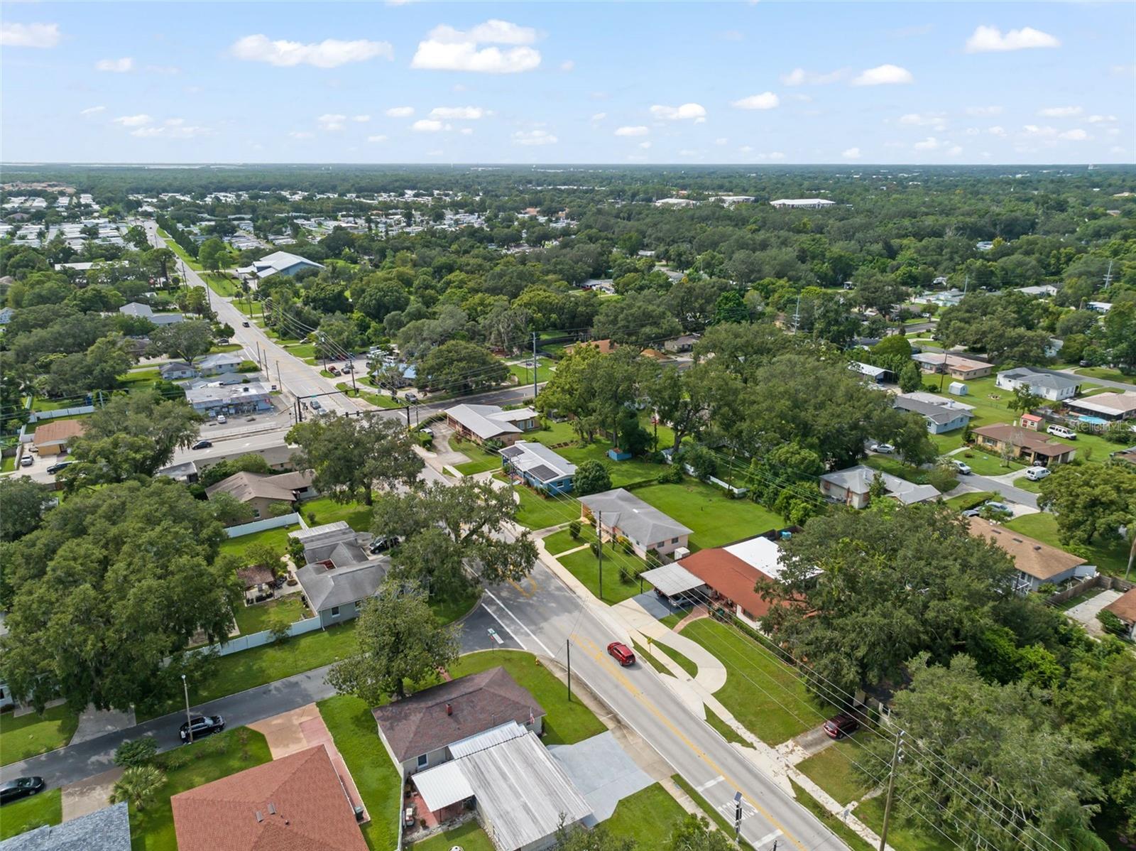 715 W BEACON RD, LAKELAND, FL, 33803