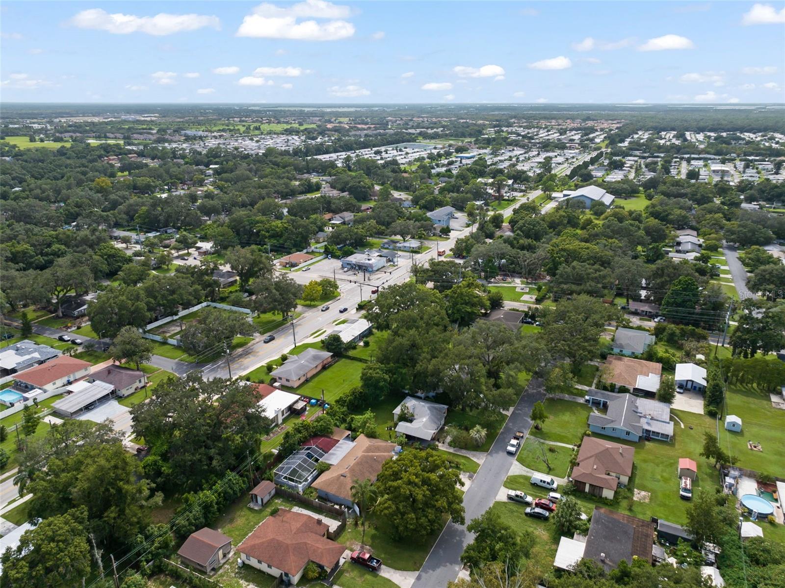 715 W BEACON RD, LAKELAND, FL, 33803