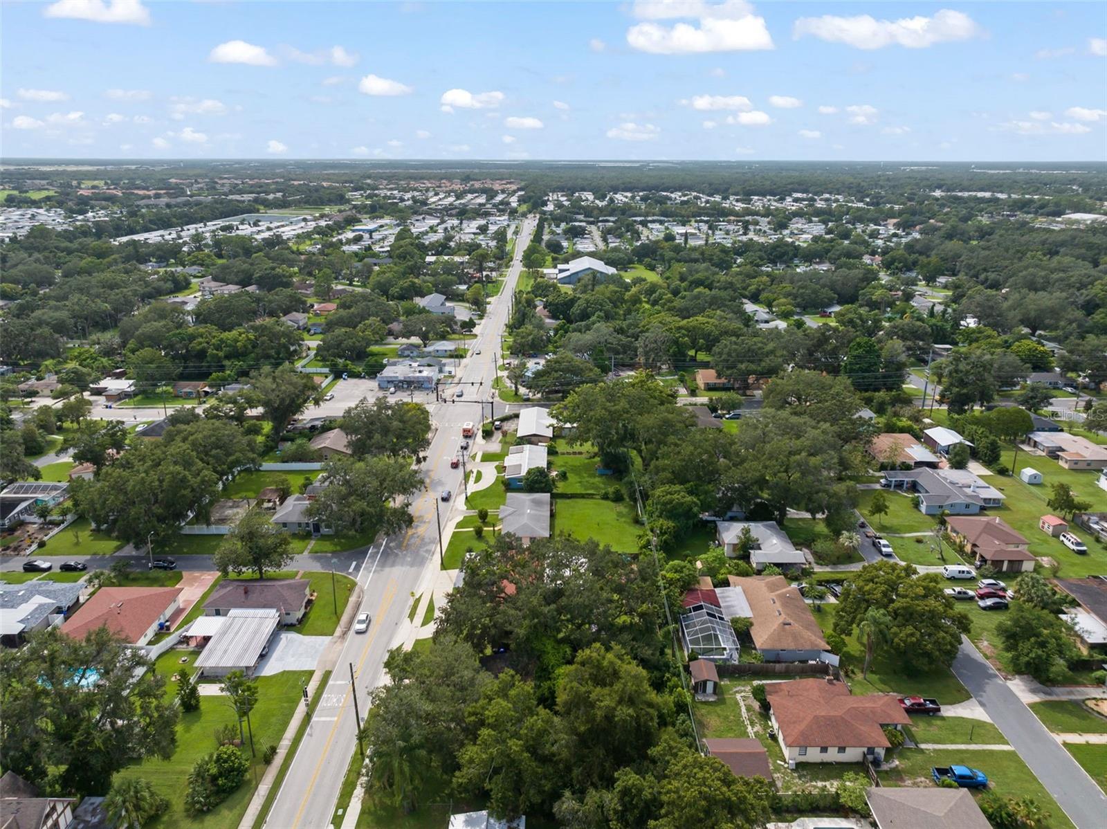 715 W BEACON RD, LAKELAND, FL, 33803