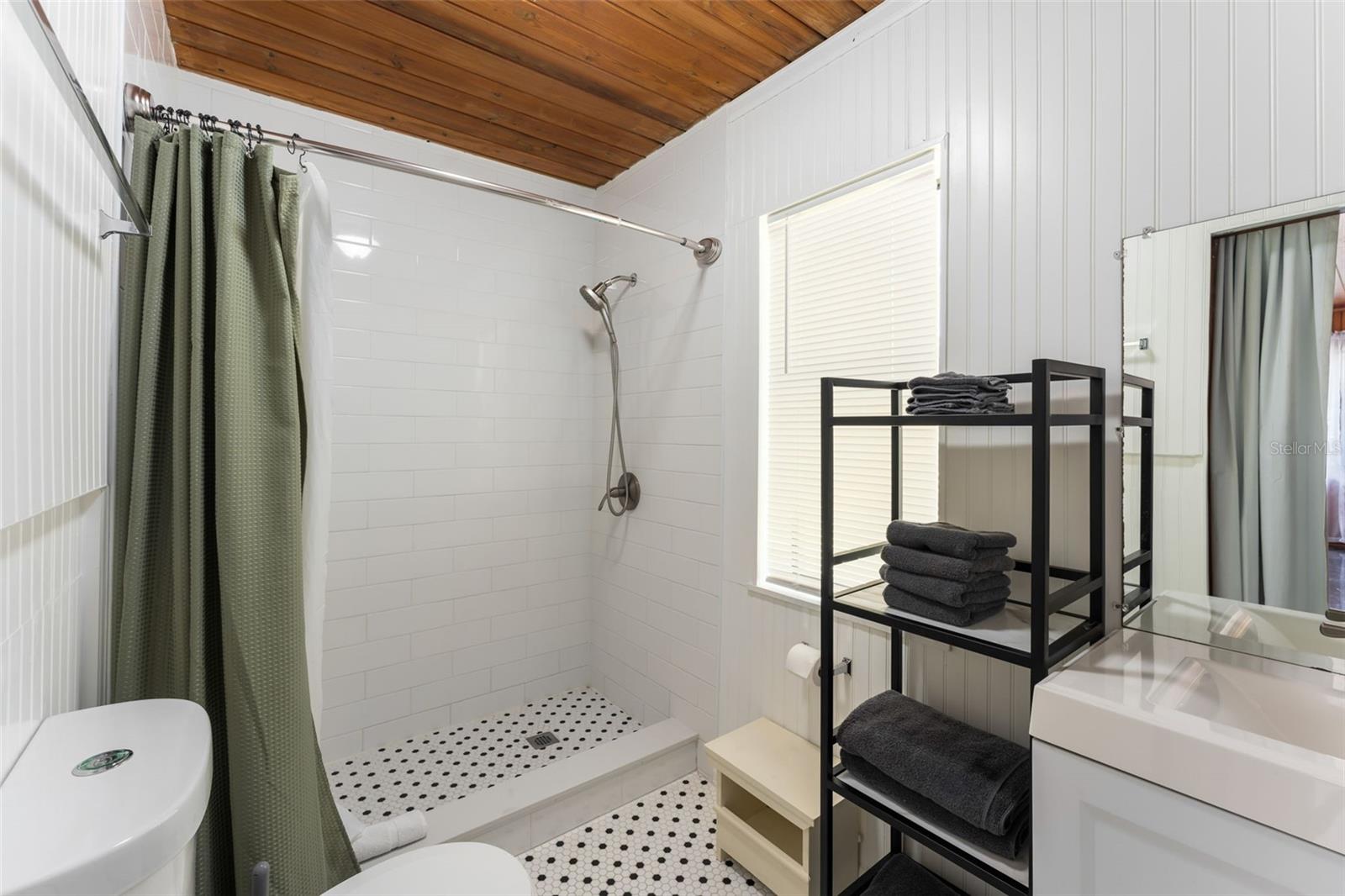 715 W BEACON RD, LAKELAND, FL, 33803