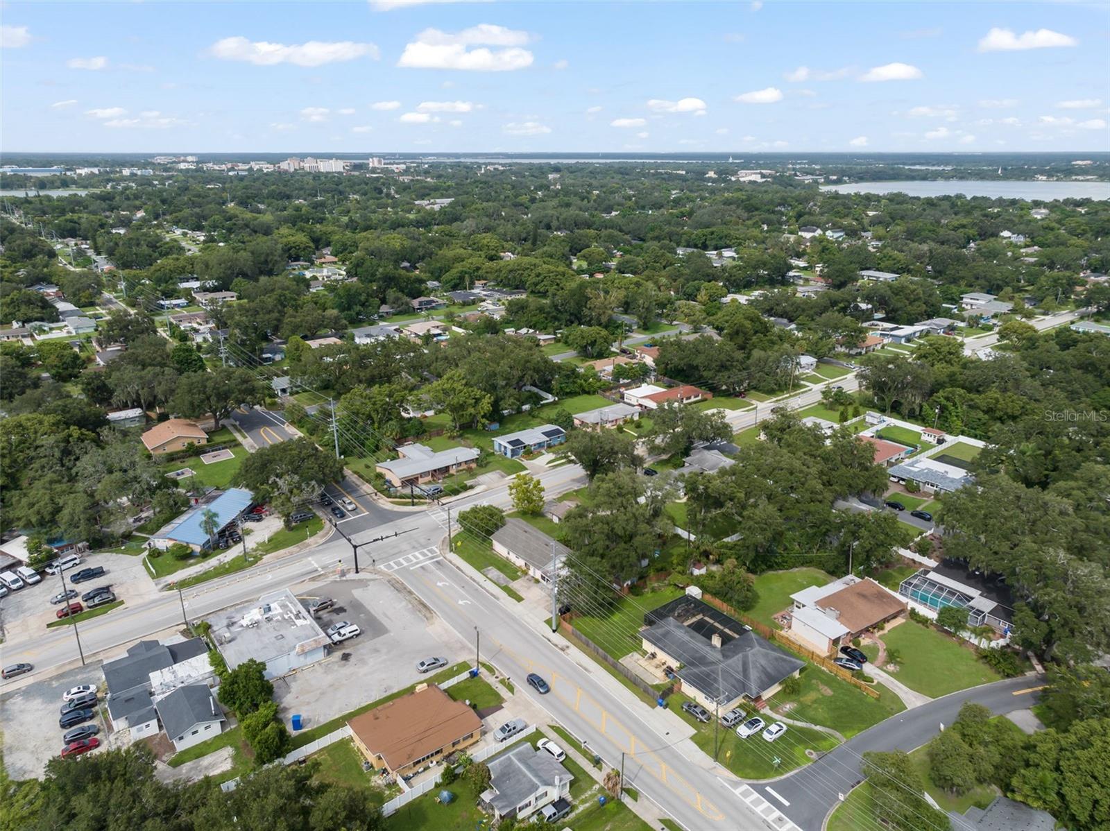 715 W BEACON RD, LAKELAND, FL, 33803