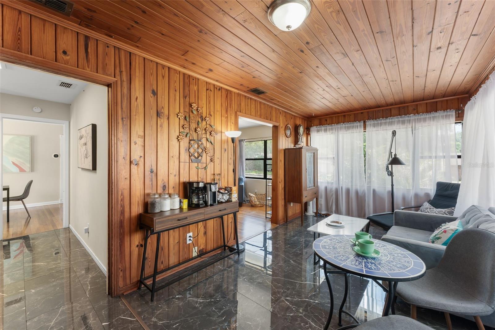 715 W BEACON RD, LAKELAND, FL, 33803